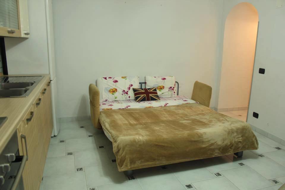 Welcome House เนเปิลส์ ภายนอก รูปภาพ